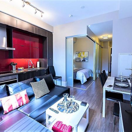 טורונטו Upscale Suite At Cn Tower, Metro Convention & Rogers Centre מראה חיצוני תמונה