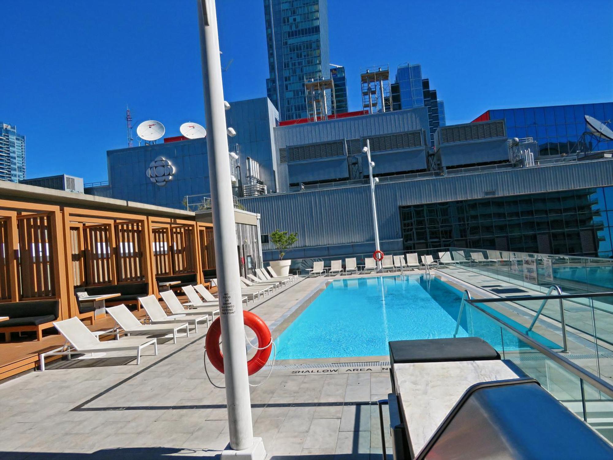 טורונטו Upscale Suite At Cn Tower, Metro Convention & Rogers Centre מראה חיצוני תמונה